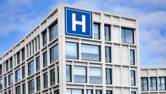 A Geberit Connect használata az ivóvíz-higiénia fenntartására kórházakban, valamint más gyógyító és ápolási intézményekben (© 2023 Spiroview Inc/Shutterstock) A Geberit Connect használata az ivóvíz-higiénia fenntartására kórházakban, valamint más gyógyító és ápolási intézményekben (© 2023 Spiroview Inc/Shutterstock)