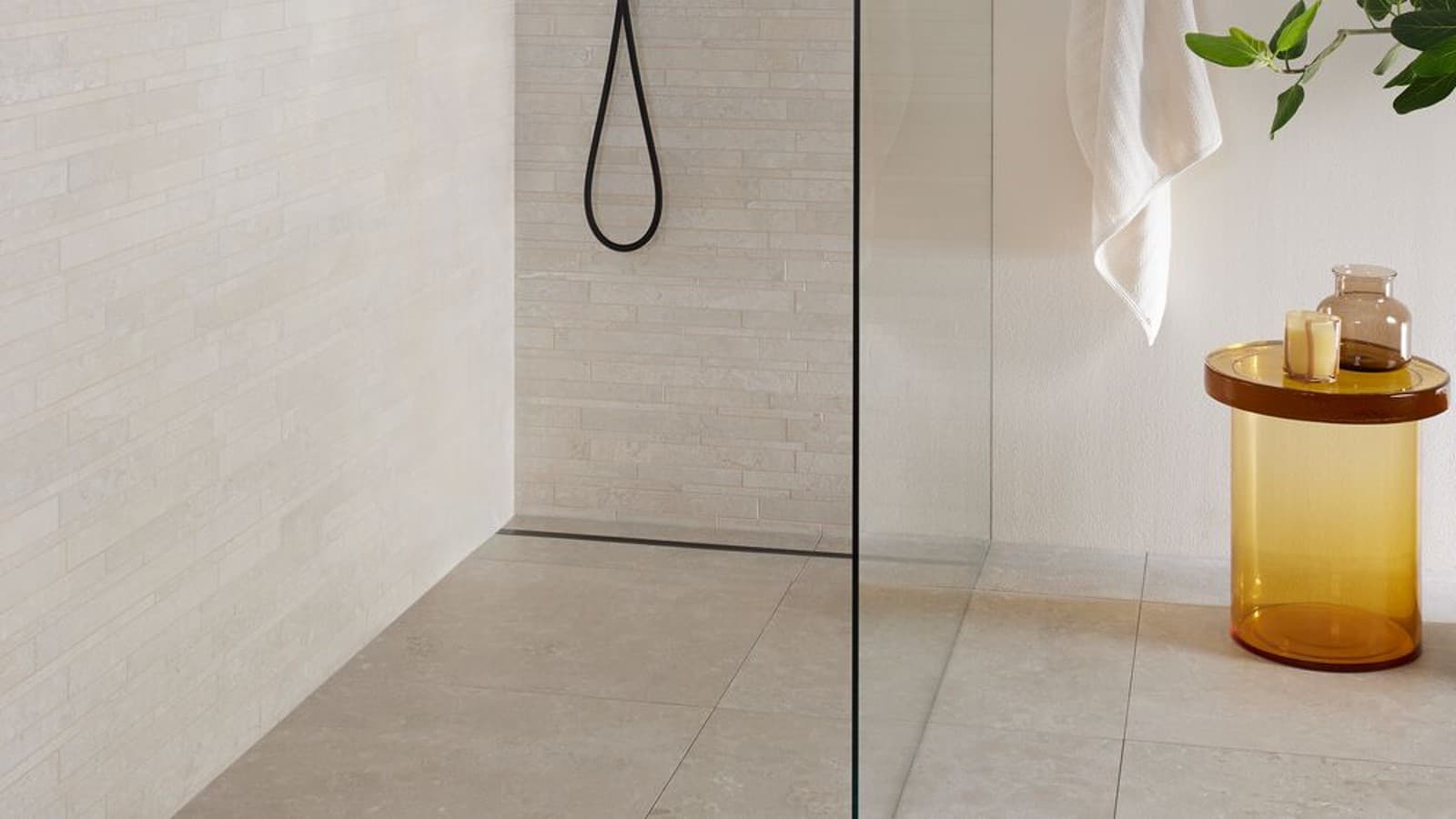 Geberit Cleanline50 zuhanyfolyóka Geberit Cleanline50 zuhanyfolyóka