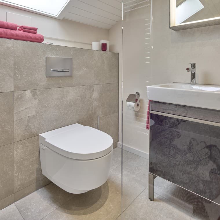 AquaClean Mera higiéniai berendezés AquaClean Mera higiéniai berendezés