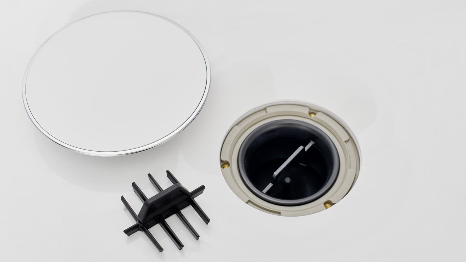 Szelepfedél és fésűs szűrő Szelepfedél és fésűs szűrő