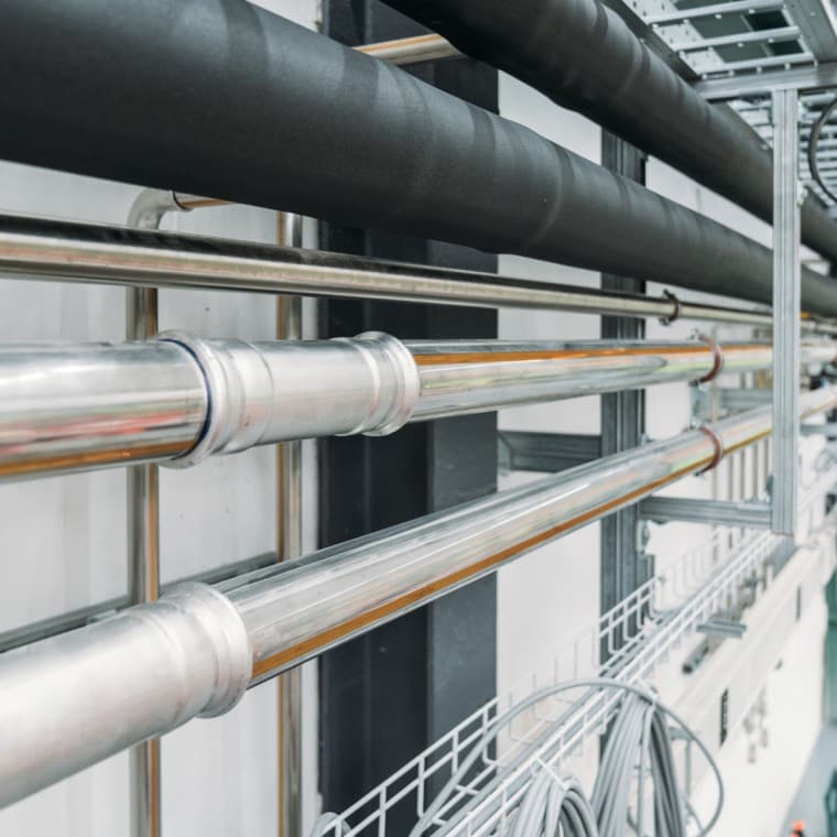 Számos ipari alkalmazásban, mint például sűrített levegő, inert gázok vagy vákuum esetén Számos ipari alkalmazásban, mint például sűrített levegő, inert gázok vagy vákuum esetén